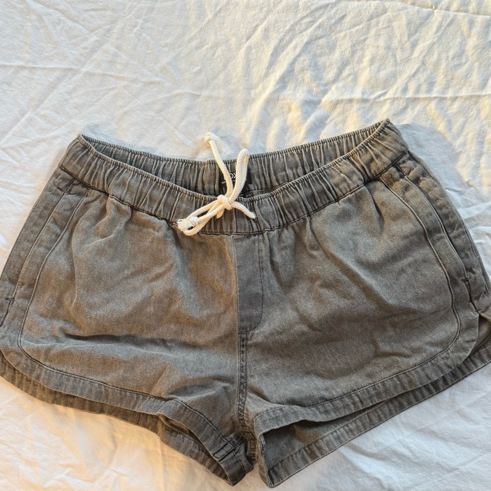 Roxy “New Impossible” Gray Drawstring Women's Casual Shorts